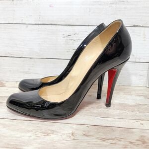 CHRISTIAN LOUBOUTIN DECOLLETE 868 patent Pumps in black